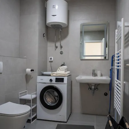 Hug And Fly شقة *