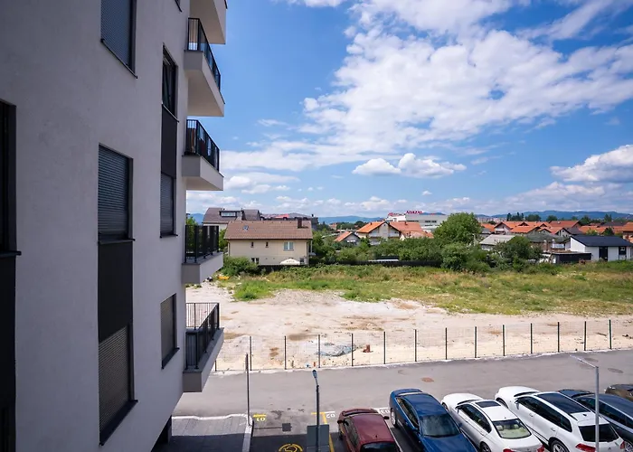 Hug And Fly 公寓 塞拉耶佛