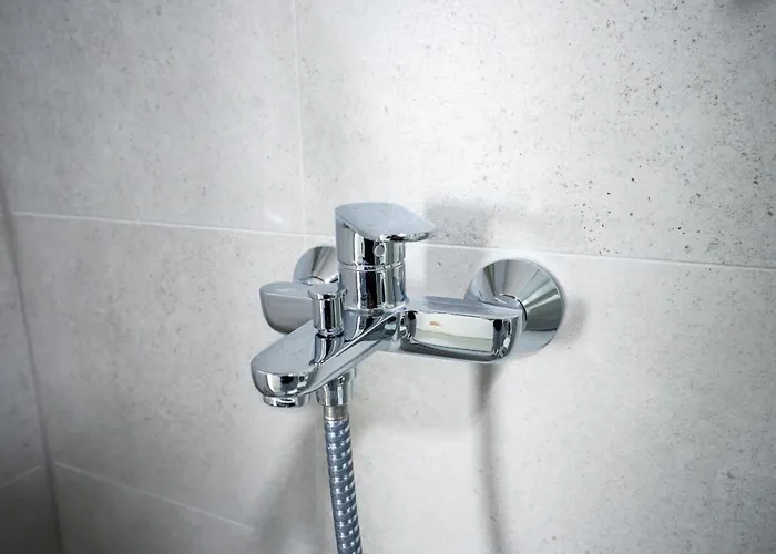 Hug And Fly Szarajevó