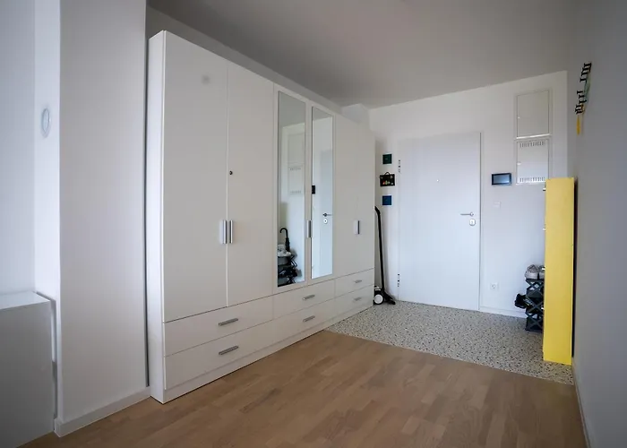 Apartman Hug And Fly *