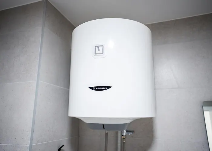 Hug And Fly Szarajevó